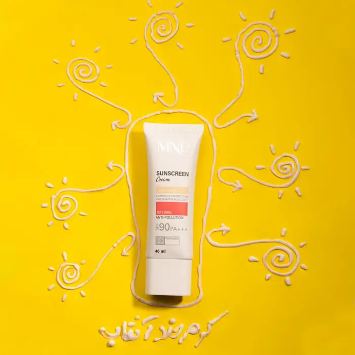 کرم ضد آفتاب با فاکتور حفاظتی 90 (SPF 90) بـژ روشن ام ان دی مناسب پوست خشک
